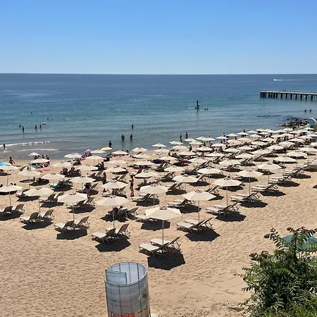 Апартамент Bnp 1 Св. Св. Константин и Елена